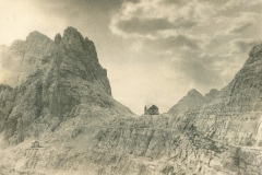 1931_08-Gruppo-di-Brenta-Rifugio-Tosa-e-Pedrotti